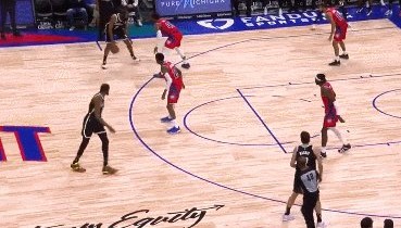 华体会首页-里程碑之夜上演离奇五大囧 哈登状态仍令篮网挠头